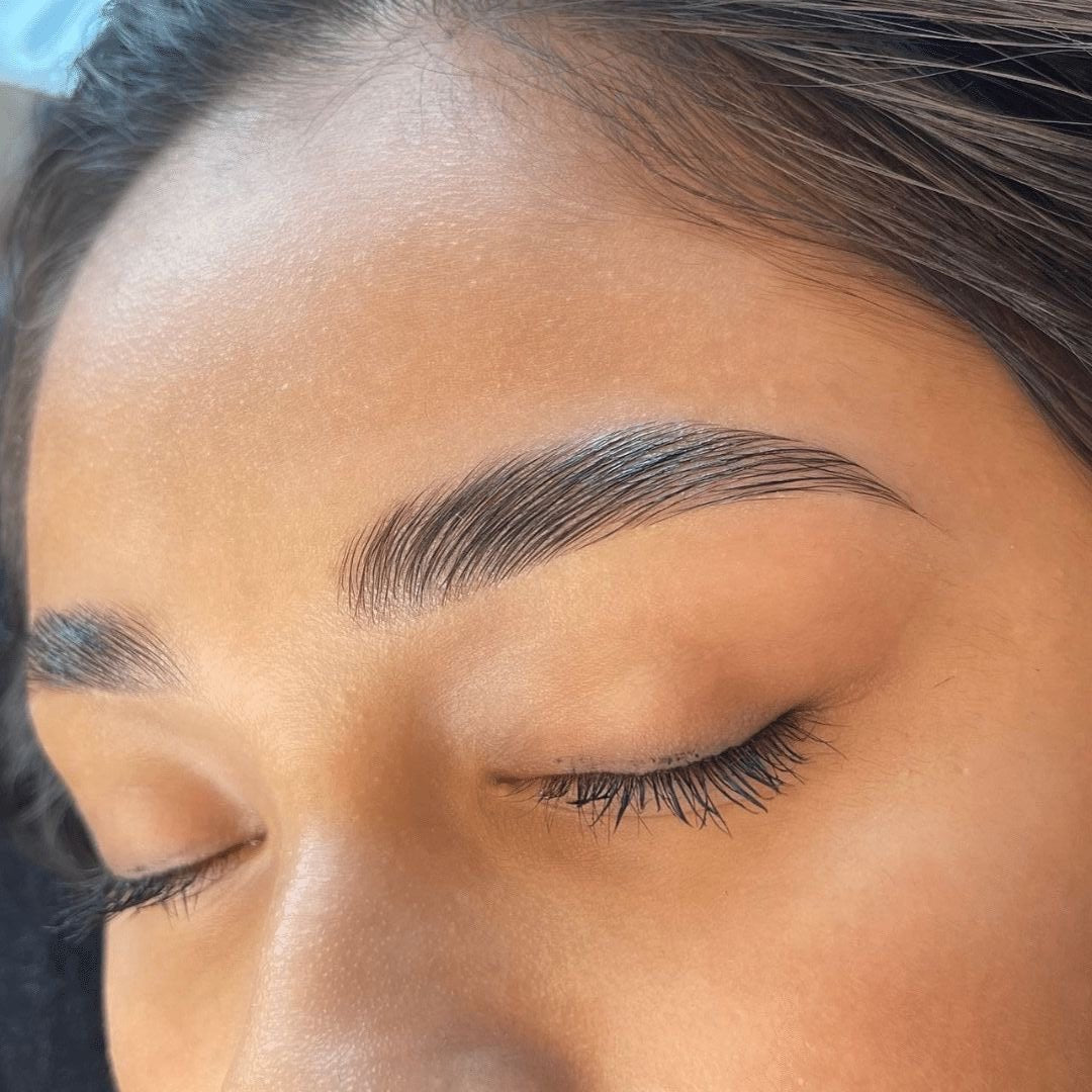 Formation en présentiel : « Browlift + Restructuration sans épilation » - ACM BEAUTY